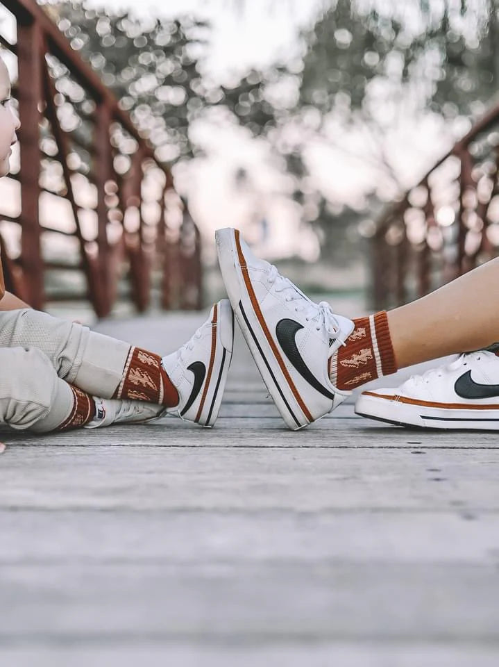 Kickin It Up Socks - Lightening Bolt