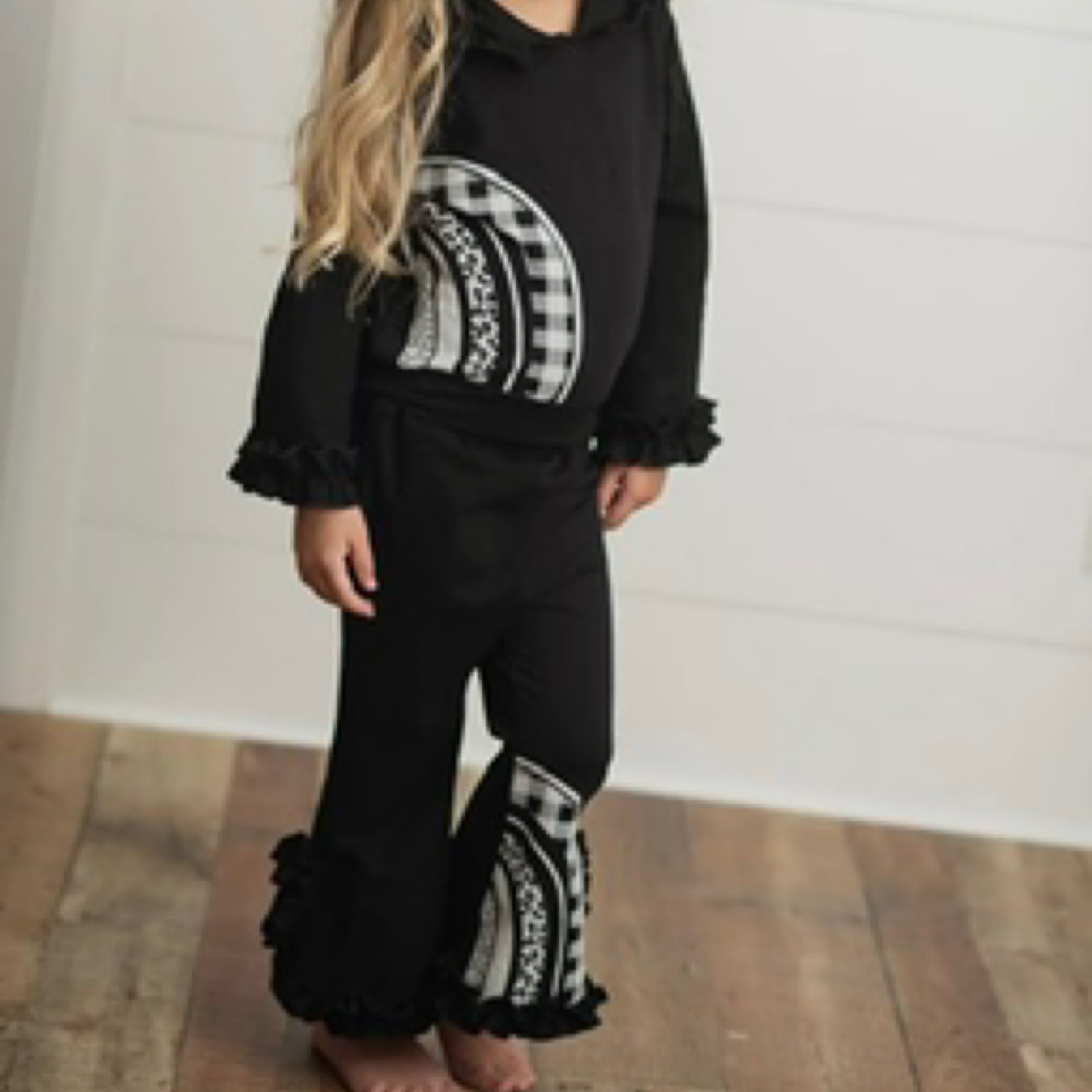 Black & White Rainbow Lounge Set