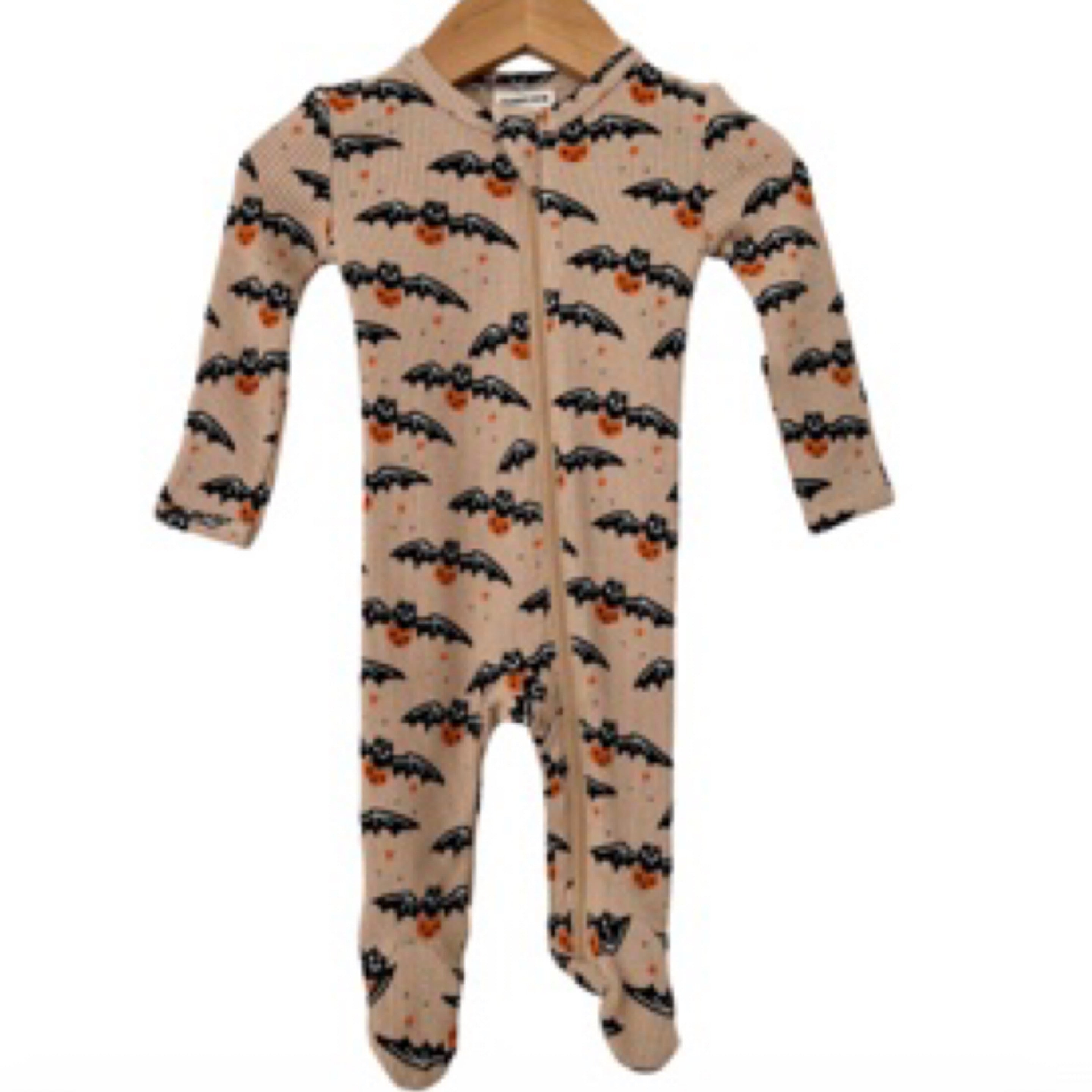 Organic Trick or Treating Bat Footie